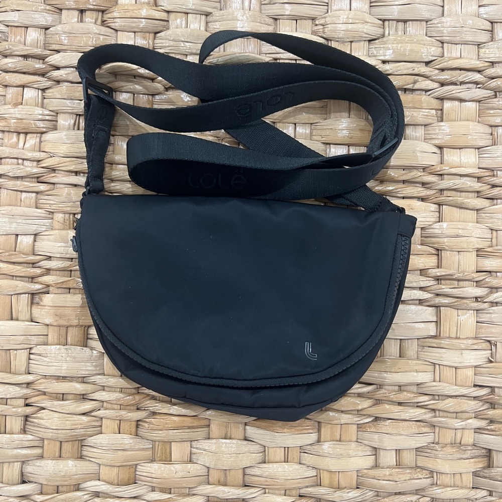 LOLE Crossbody black Bag